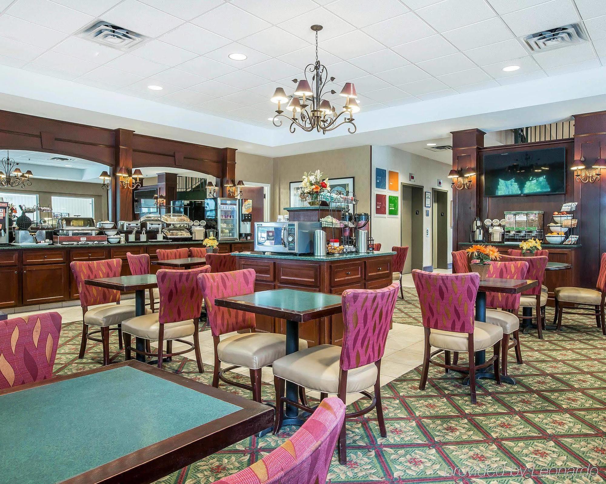 Comfort Inn & Suites Near Burke Mountain Saint Johnsbury Exteriér fotografie