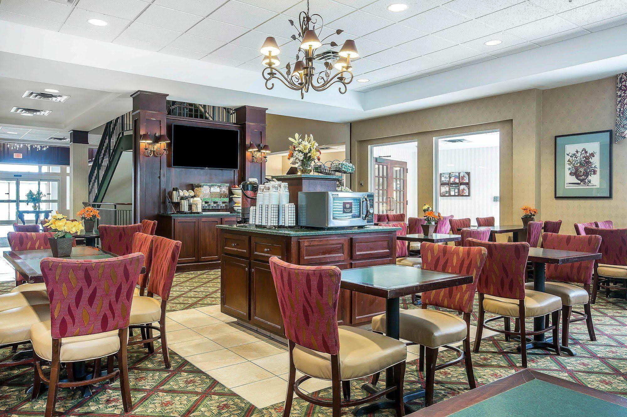 Comfort Inn & Suites Near Burke Mountain Saint Johnsbury Exteriér fotografie