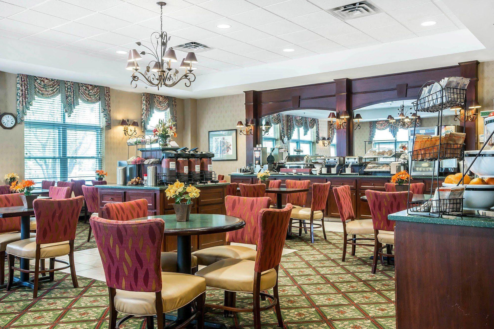 Comfort Inn & Suites Near Burke Mountain Saint Johnsbury Exteriér fotografie